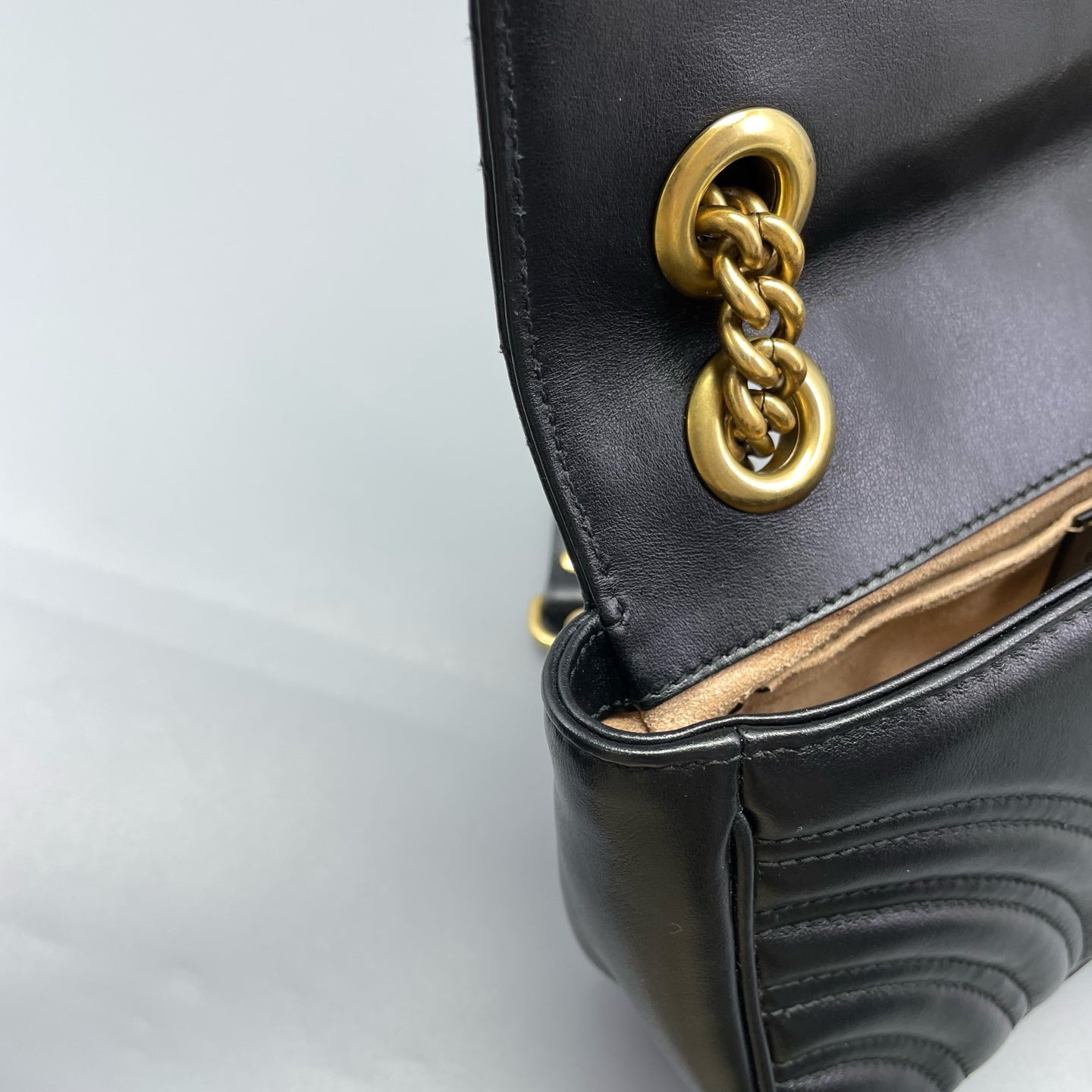 Gucci - GG Marmont Matelassé Mini Shoulder Bag - Leather - Black - (mini)