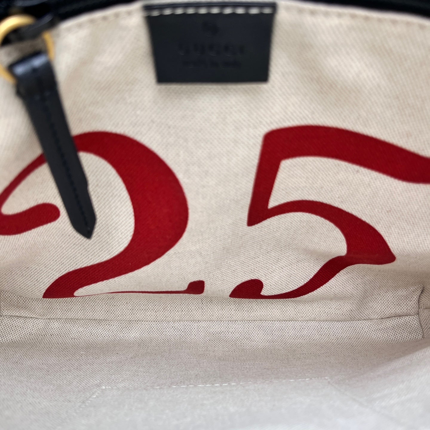 Gucci - GG Supreme Tiger Head Messenger Bag - Coated canvas with leather trim - Beige with multicolour tiger print and black trim - (medium)