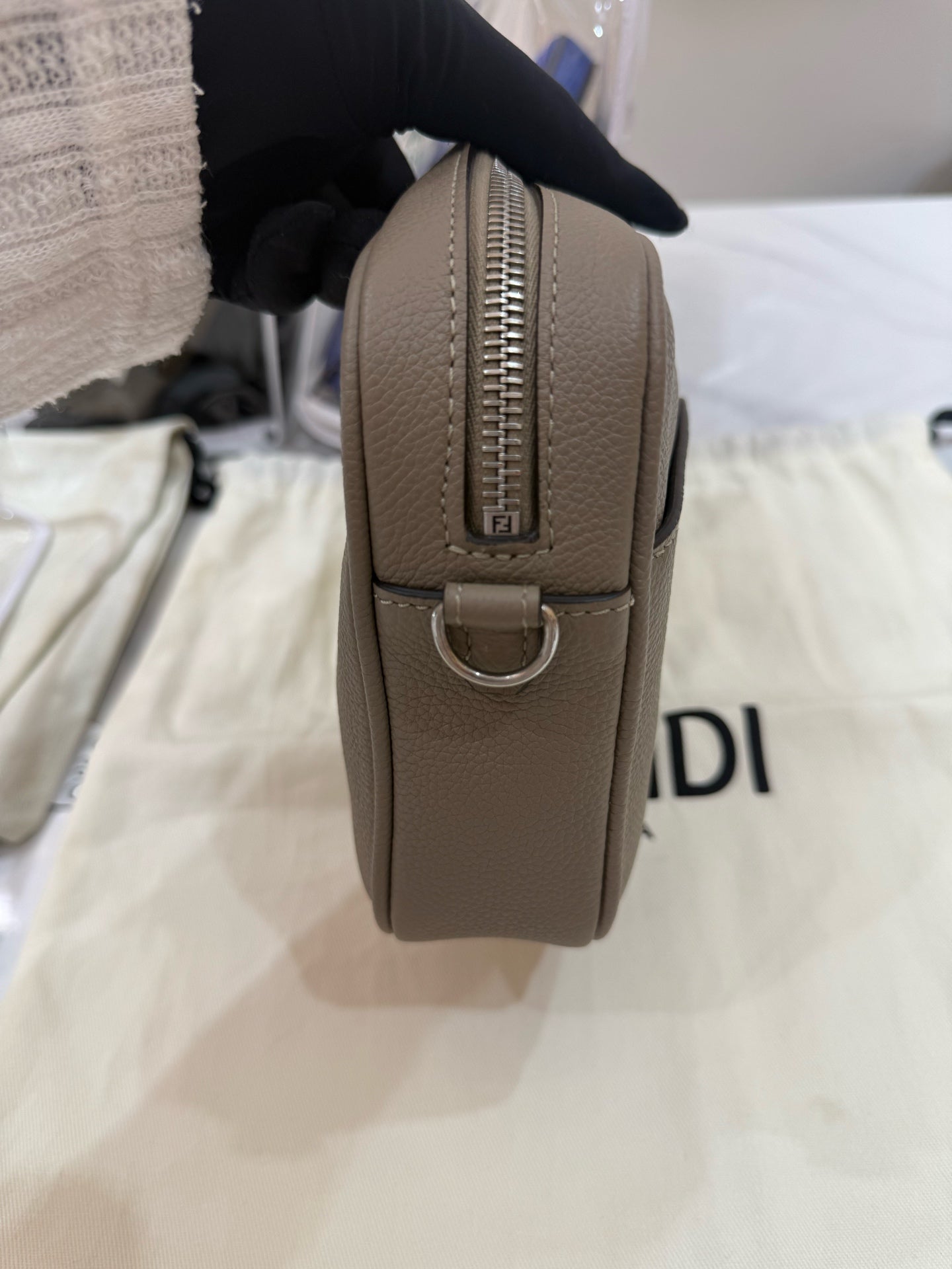 Fendi - Roma Camera Bag - Grained leather - Grey - (small)