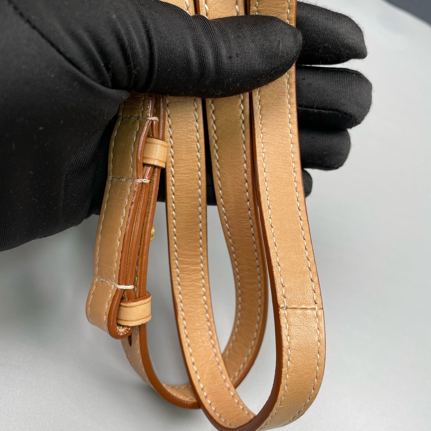 Saint Laurent - Kaia Mini Saddle Bag - Smooth calfskin leather - Camel - (mini)