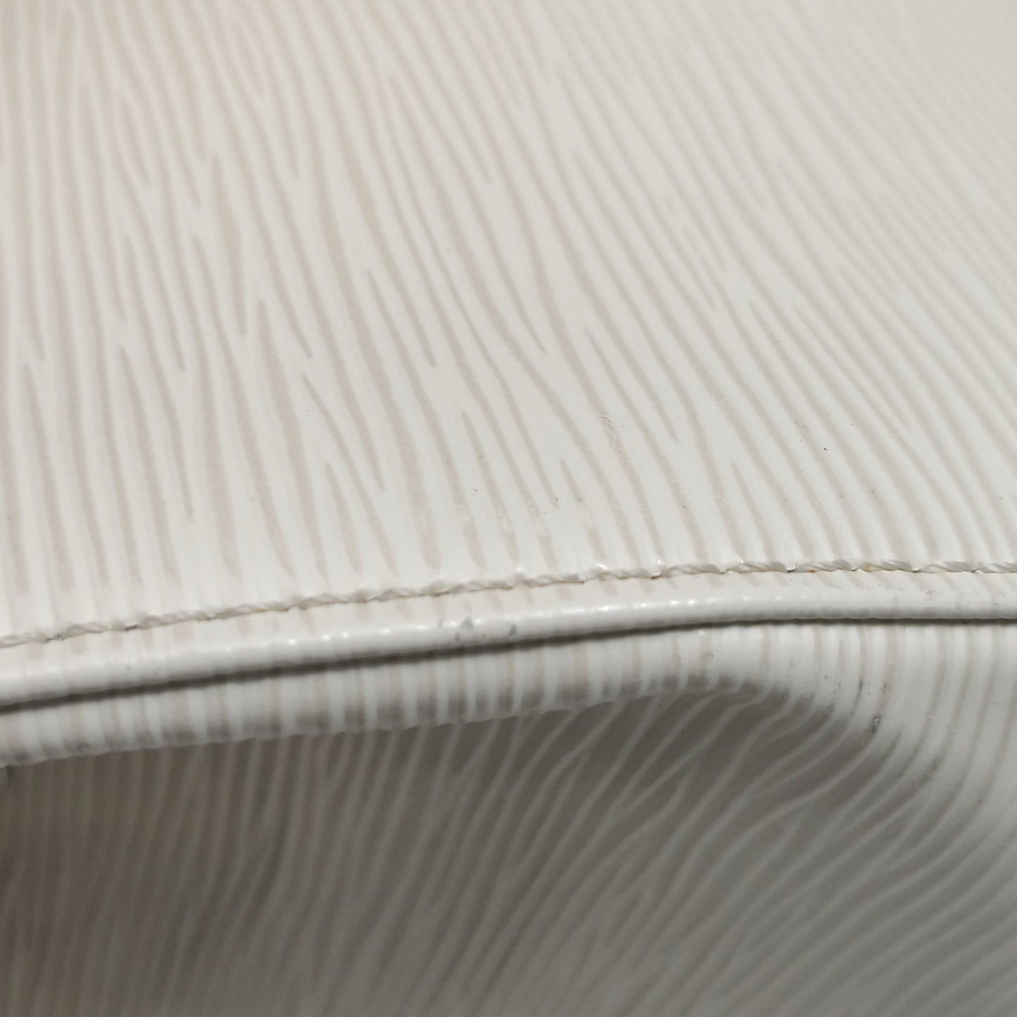 Louis Vuitton - Epi Doctor's Bag - Epi leather - White - (Medium)