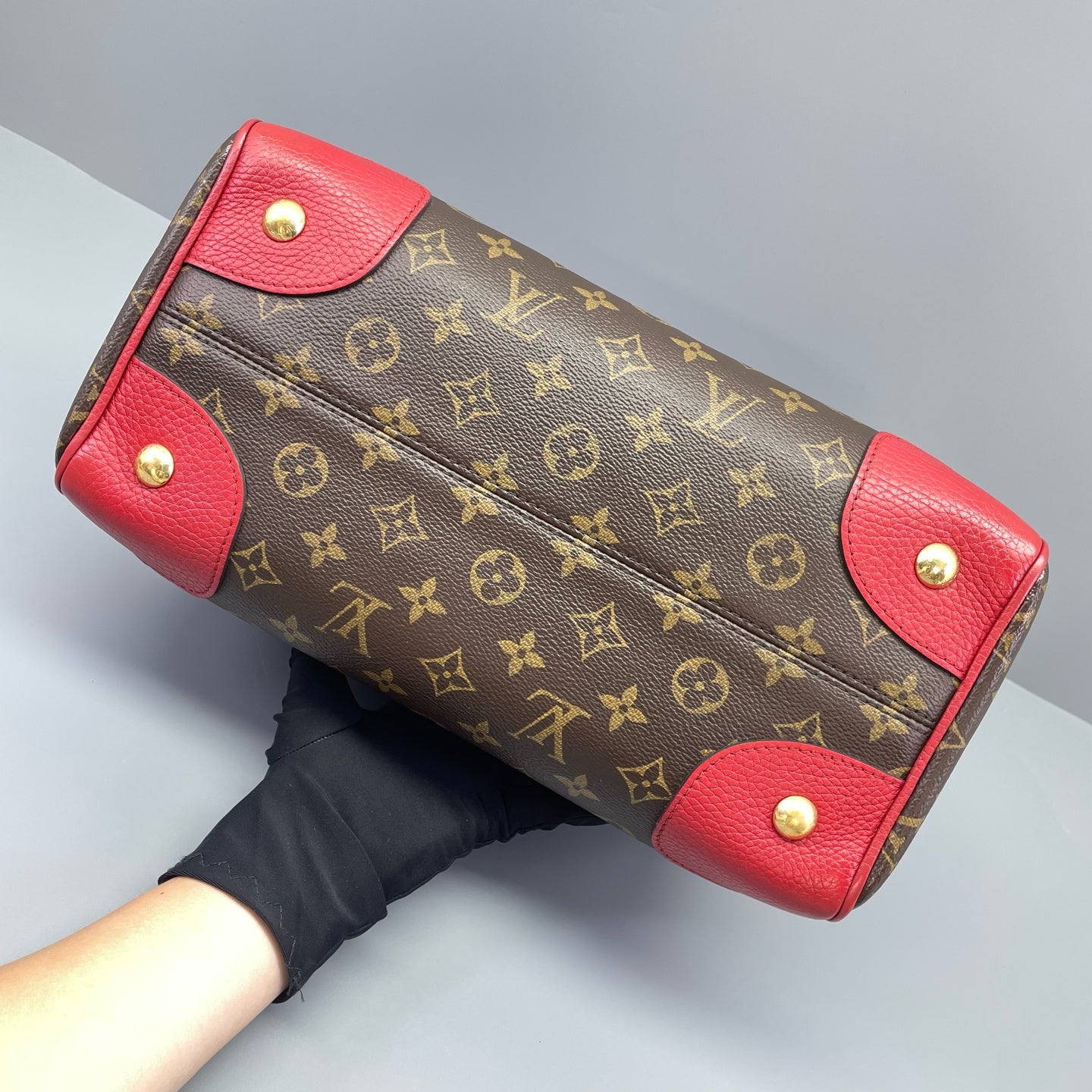 Louis Vuitton - Monogram with Red Trim Bowling Bag - Monogram coated canvas with grained leather trim - Brown and Red - (Medium)