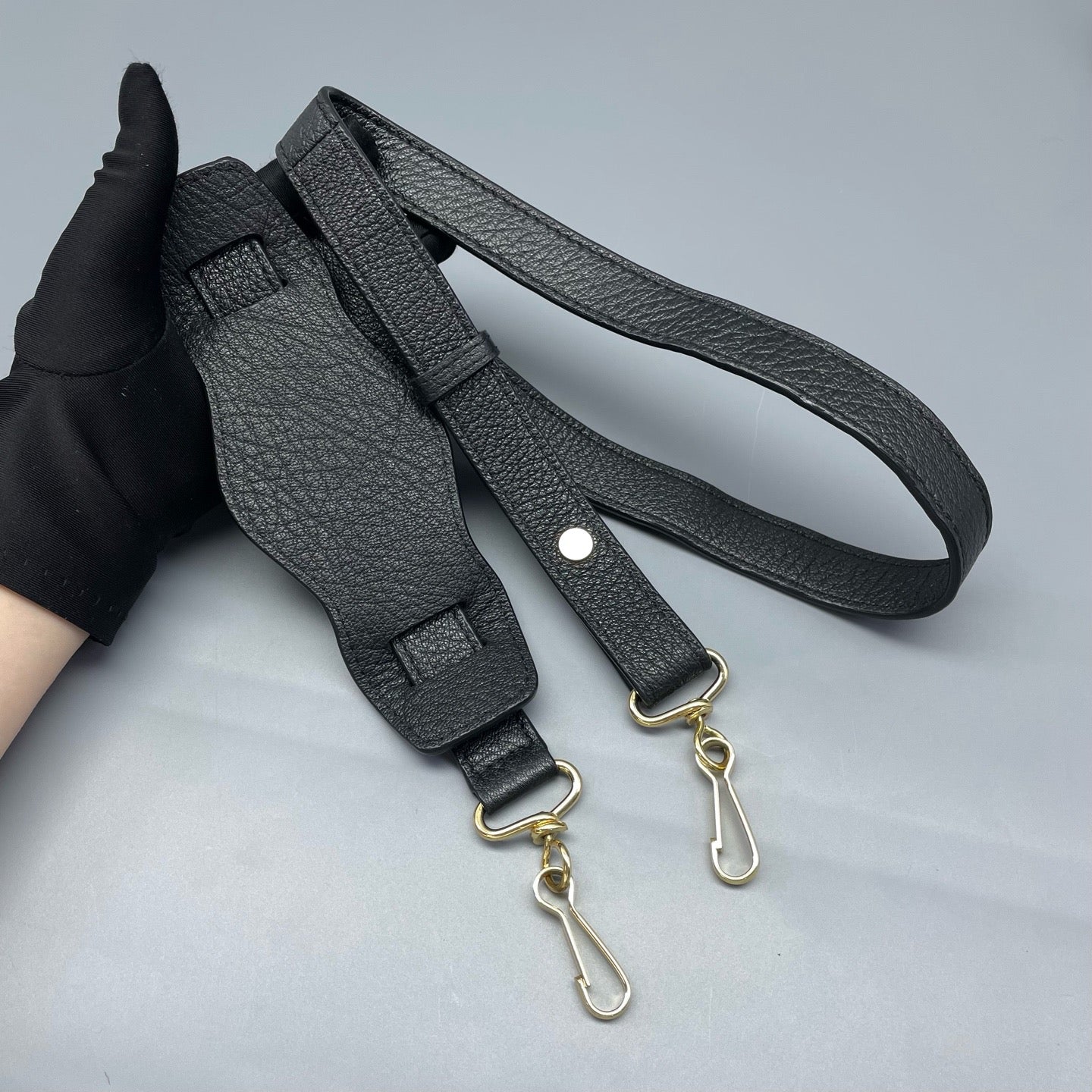Balenciaga - Classic City Mini - Grained lambskin leather - Black - (mini)
