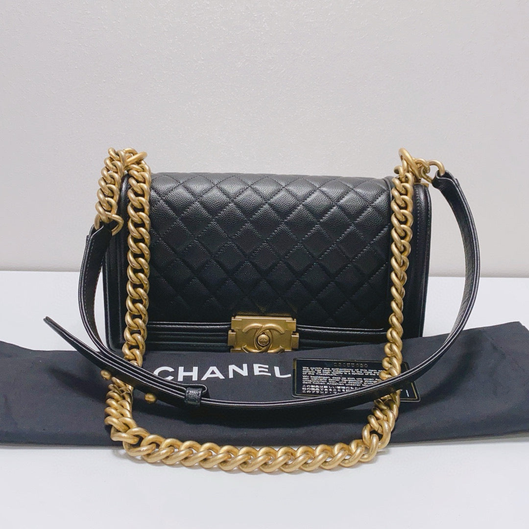 Chanel - Boy Bag Medium - Caviar leather - Black - (Medium)
