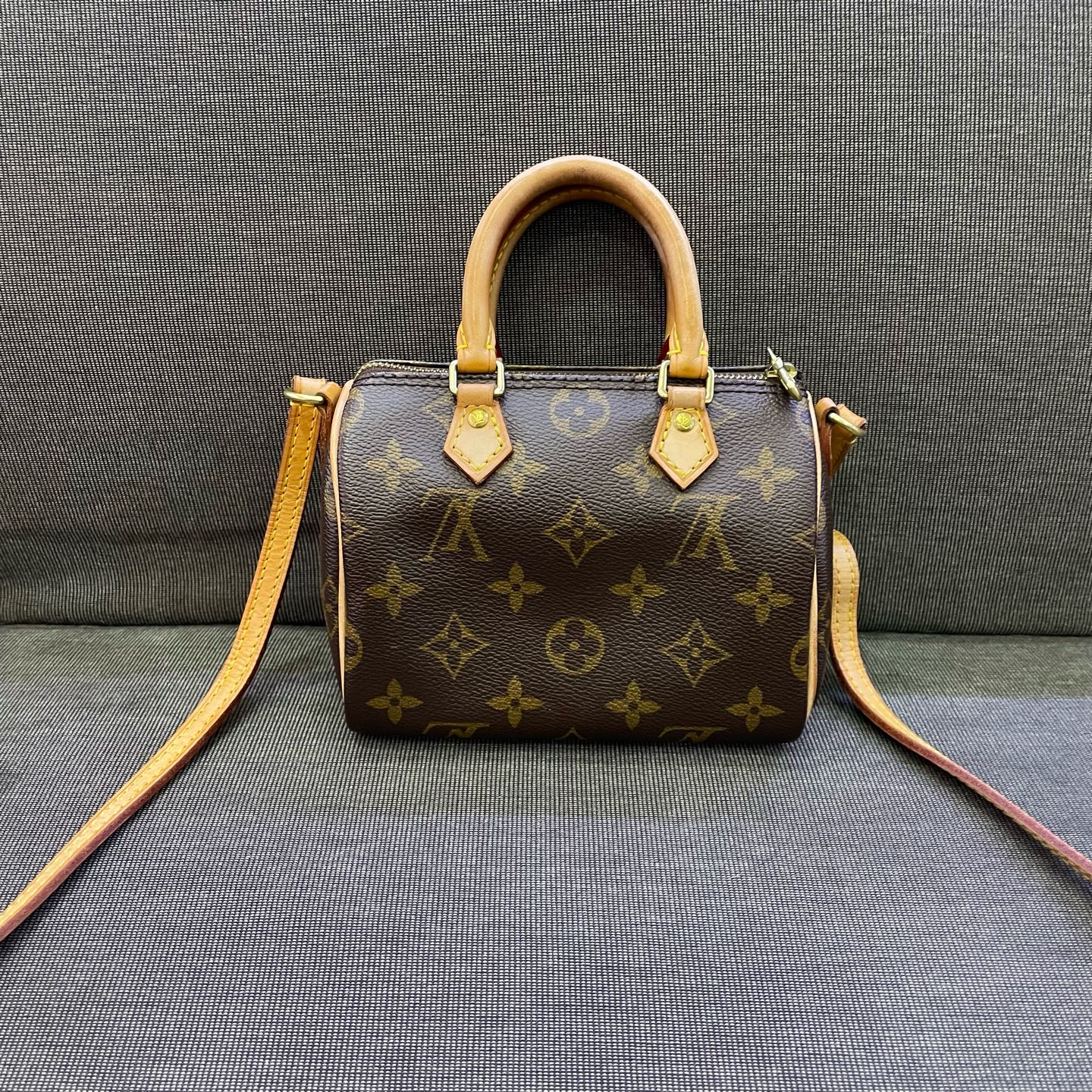 Louis Vuitton - Speedy Nano - Monogram coated canvas with Vachetta leather trim - Brown - (mini)