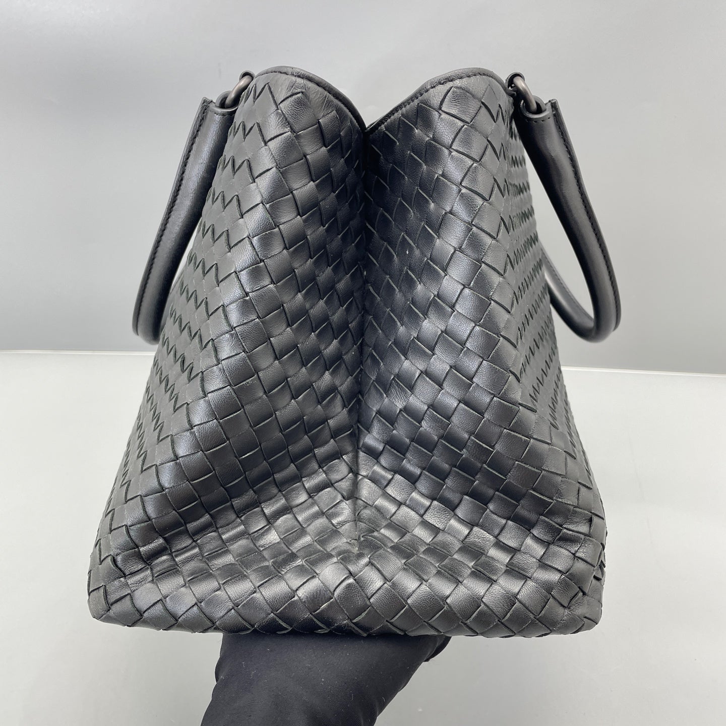 Bottega Veneta - Intrecciato Tote Bag - Nappa leather - Black - (medium)