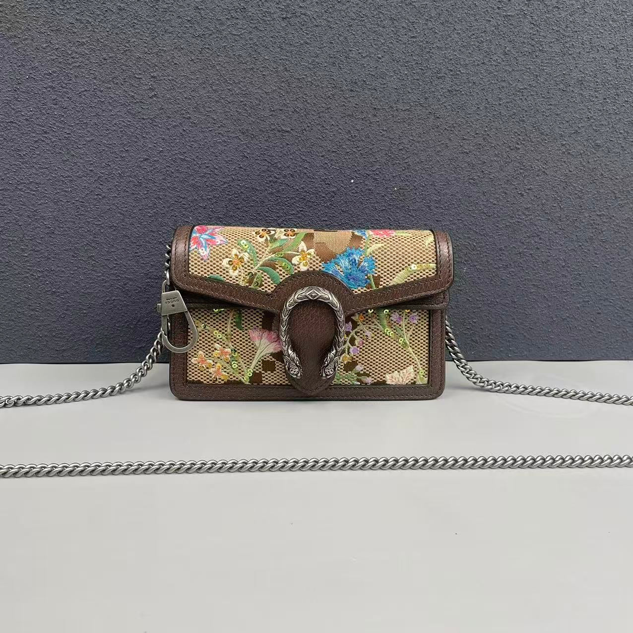 Gucci - Dionysus Mini Chain Bag - GG Supreme canvas with leather trim, sequin and embroidery embellishments - Brown - (mini)