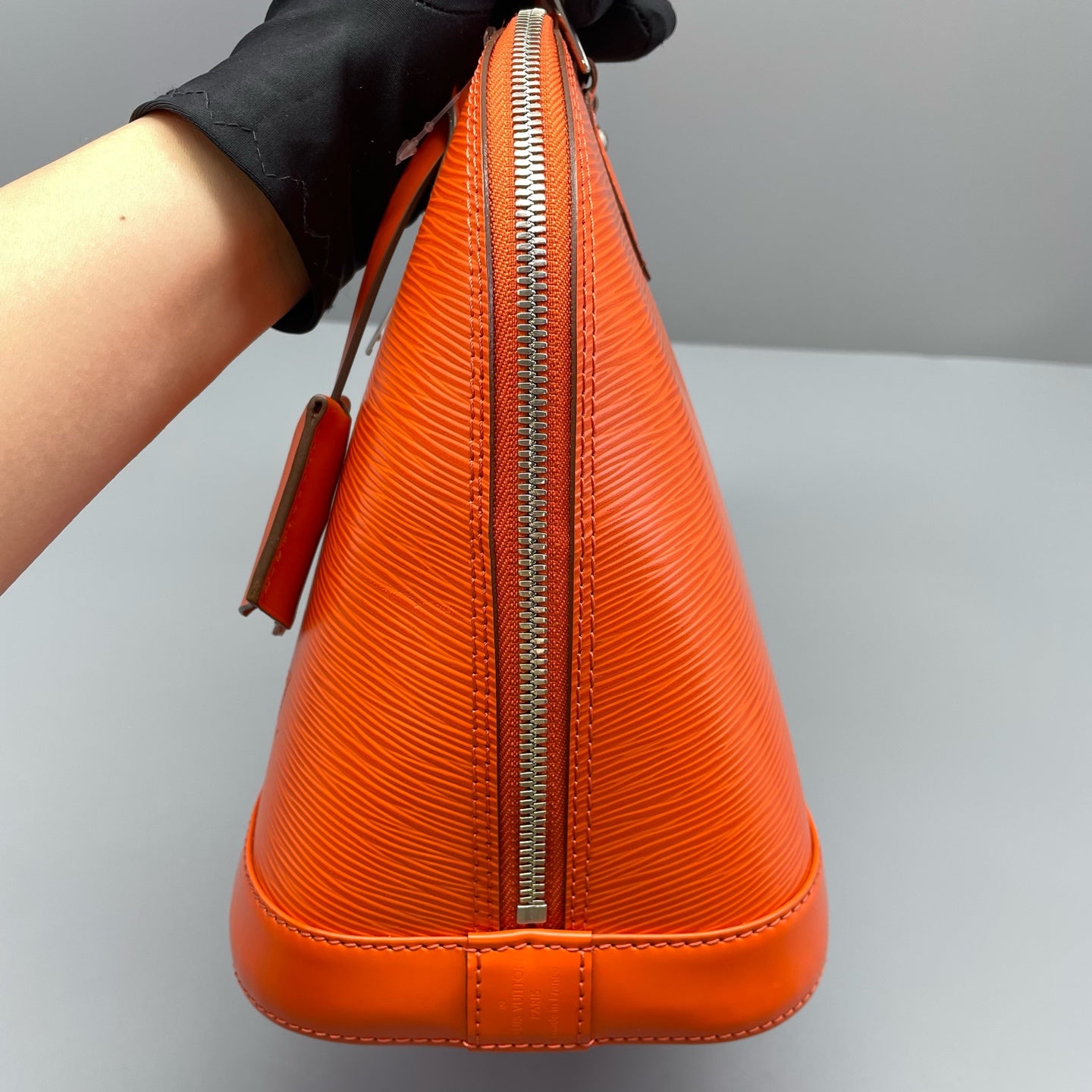 Louis Vuitton - Alma MM - Epi leather - Orange - (Medium)