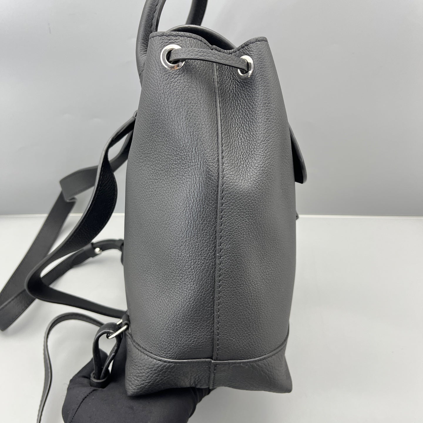 Louis Vuitton - Lockme Backpack - Leather - Black - (small)