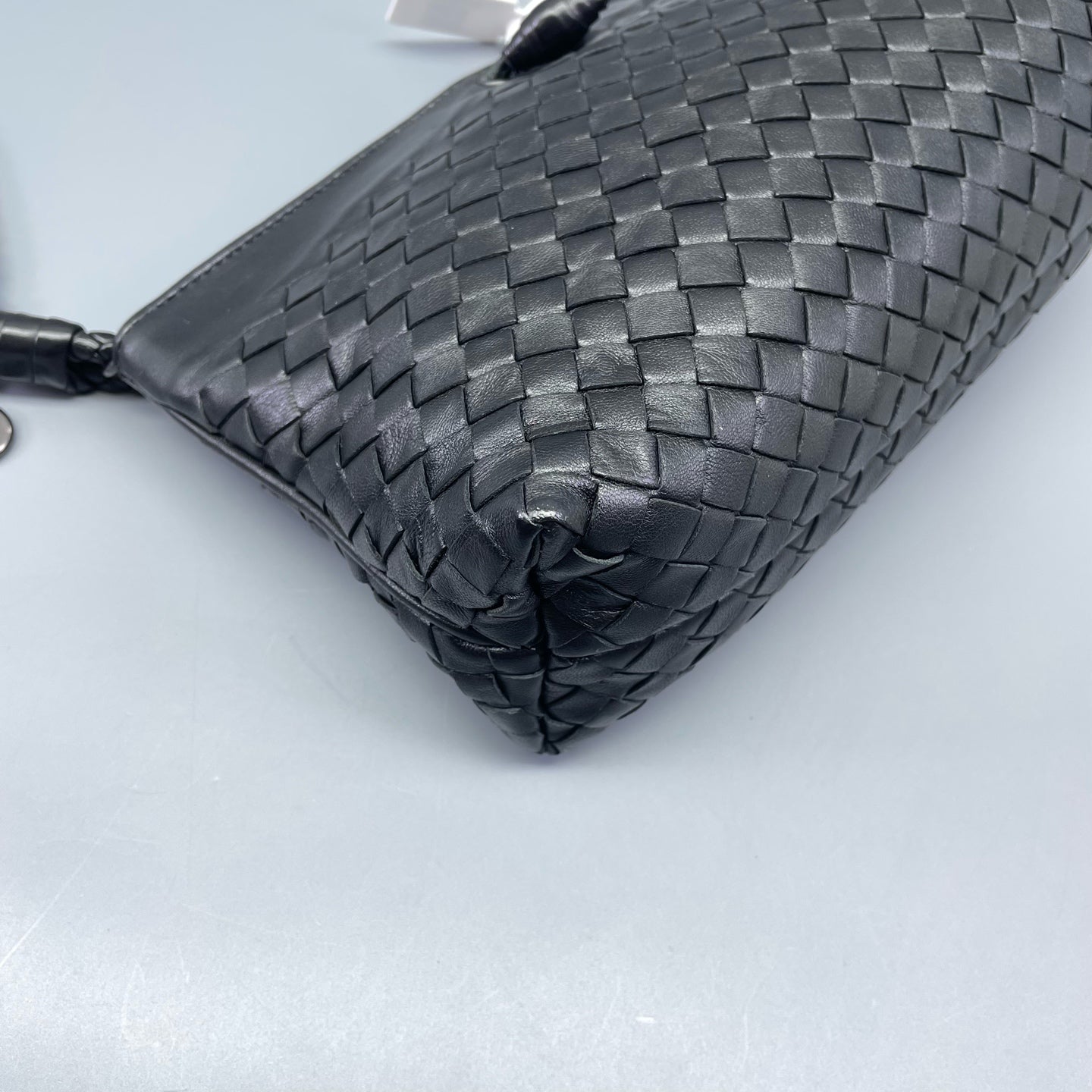 Bottega Veneta - Intrecciato Shoulder Bag - Lambskin leather - Black - (Small)