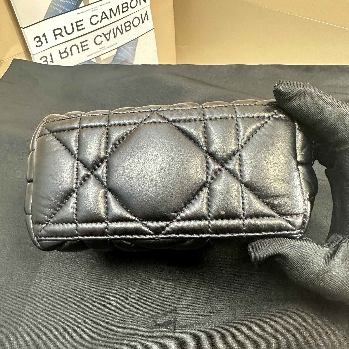 Dior - Travel Nomad Cannage Clutch Bag - Leather - Black - (small)