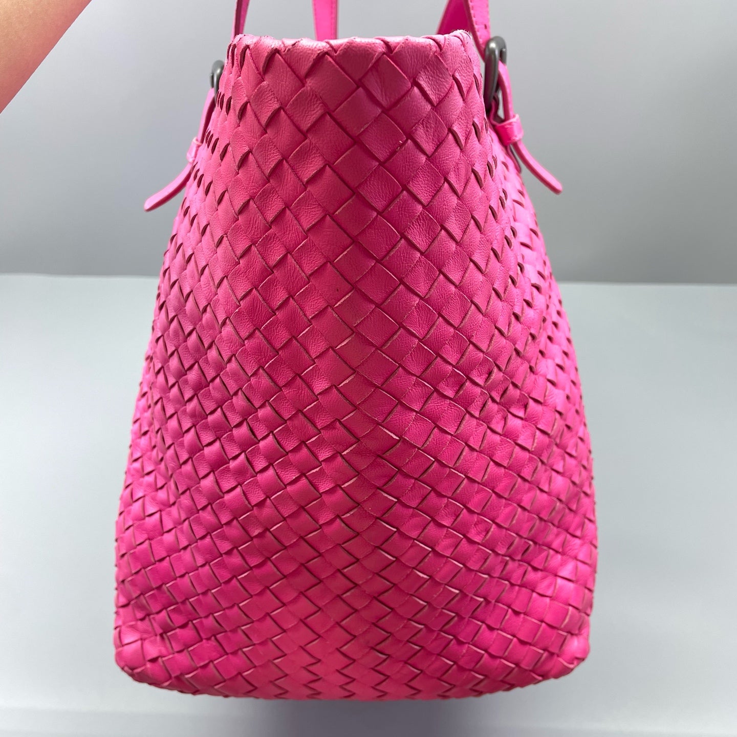 Bottega Veneta - Intrecciato Tote - Leather - Pink - (medium)