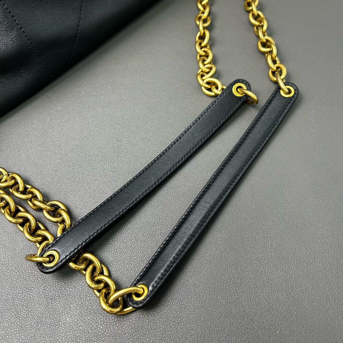 Saint Laurent - Jamie 4.3 Large - Leather - Black - (Large)