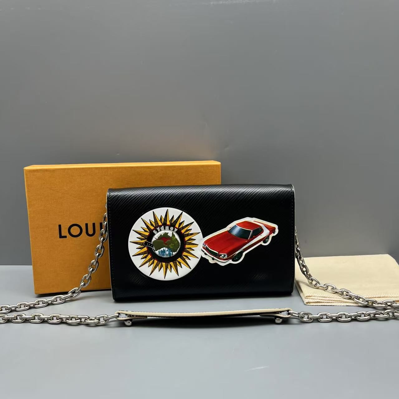 Louis Vuitton - Twist Chain Bag with Patches - Epi Leather - Black - (mini)