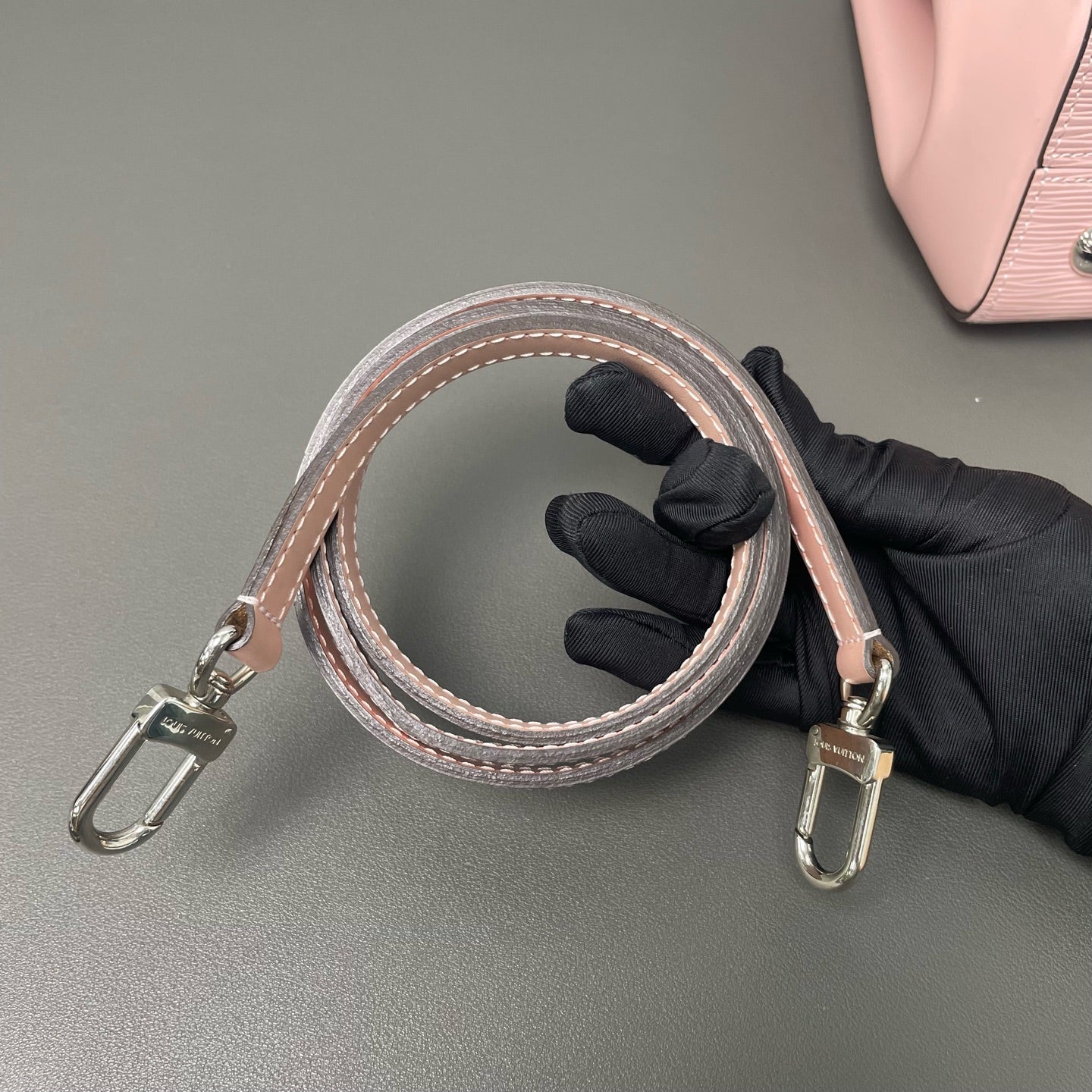 Louis Vuitton - Cluny - Epi leather - Pink - (medium)