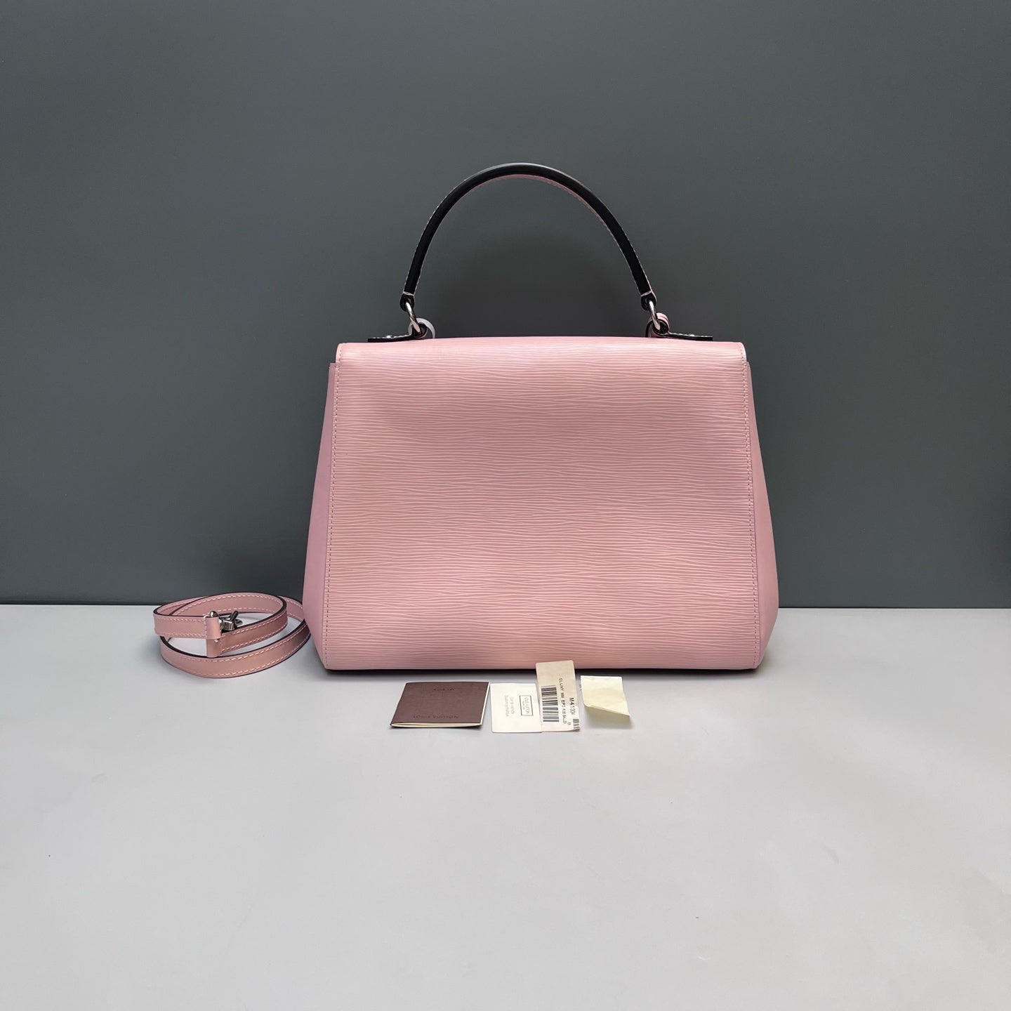Louis Vuitton - Cluny MM - Epi Leather - Pink - (medium)