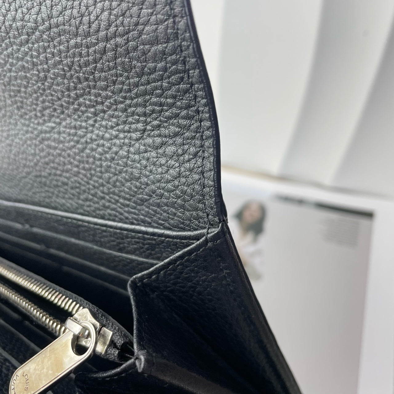 Louis Vuitton - Portefeuille Iris - Leather - Black - (Medium)