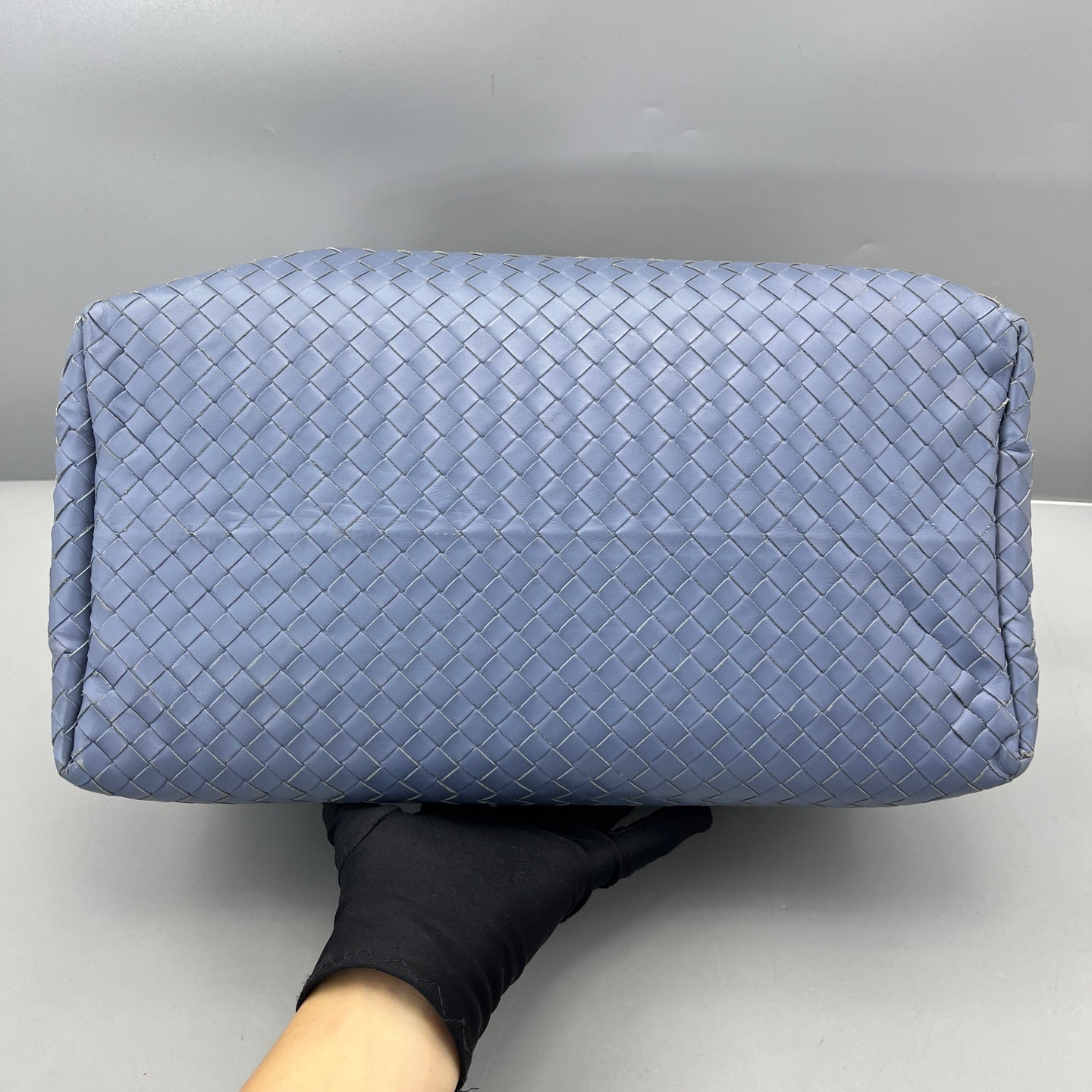 Bottega Veneta - Intrecciato Woven Tote - Intrecciato woven leather - Light Blue - (Large)