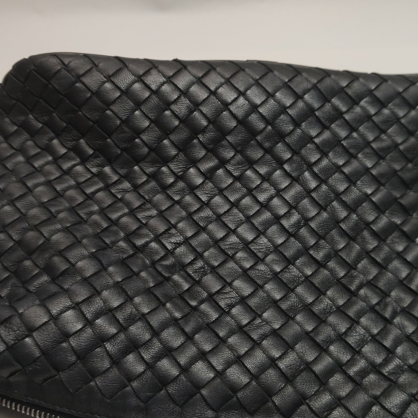 Bottega Veneta - Intrecciato Shoulder Bag - Lambskin leather - Black - (Medium)