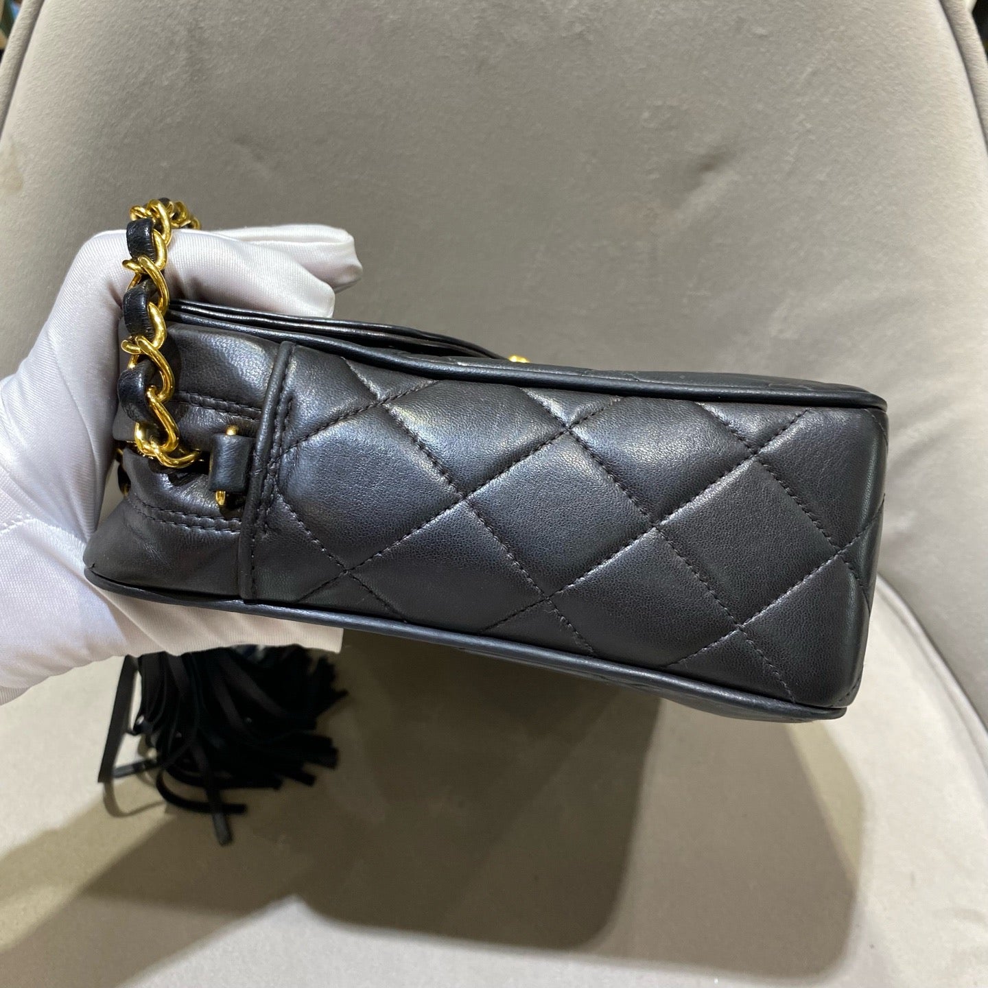 Chanel - Vintage Tassel Camera Bag - Lambskin leather - Black - (Small)
