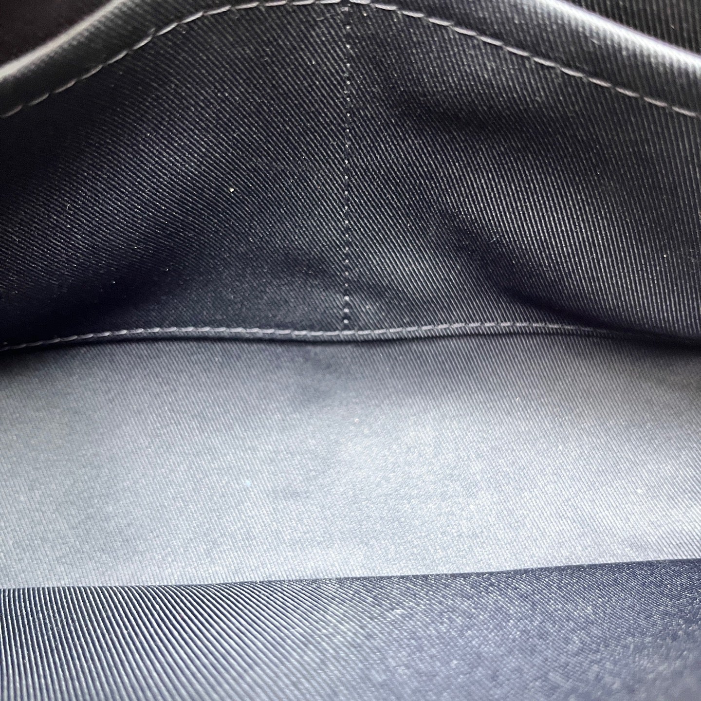 Louis Vuitton - Blanche BB Messenger Bag - Monogram Empreinte leather - Navy with Red Glazing - (mini)