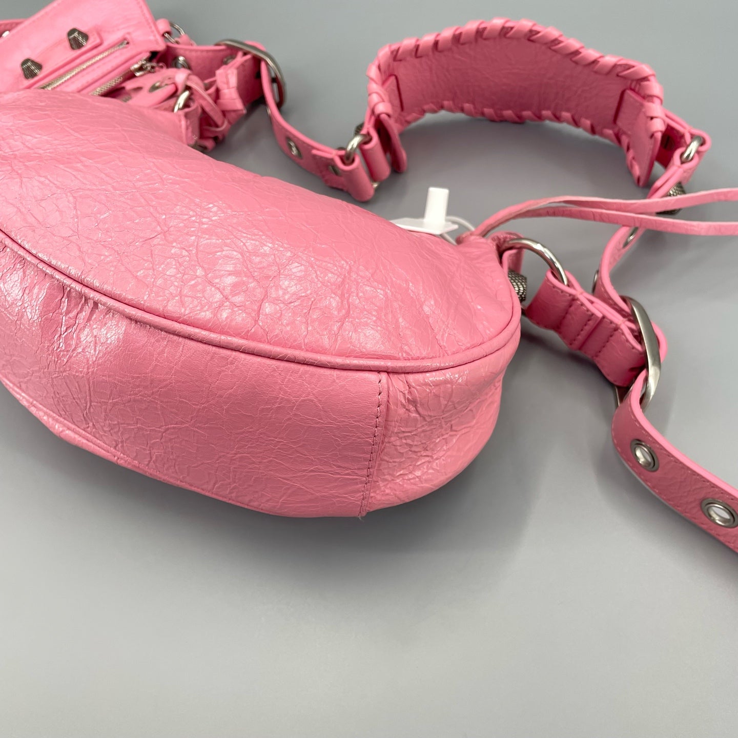 Balenciaga - Le Cagole Shoulder Bag - Distressed lambskin leather - Pink - (Small)