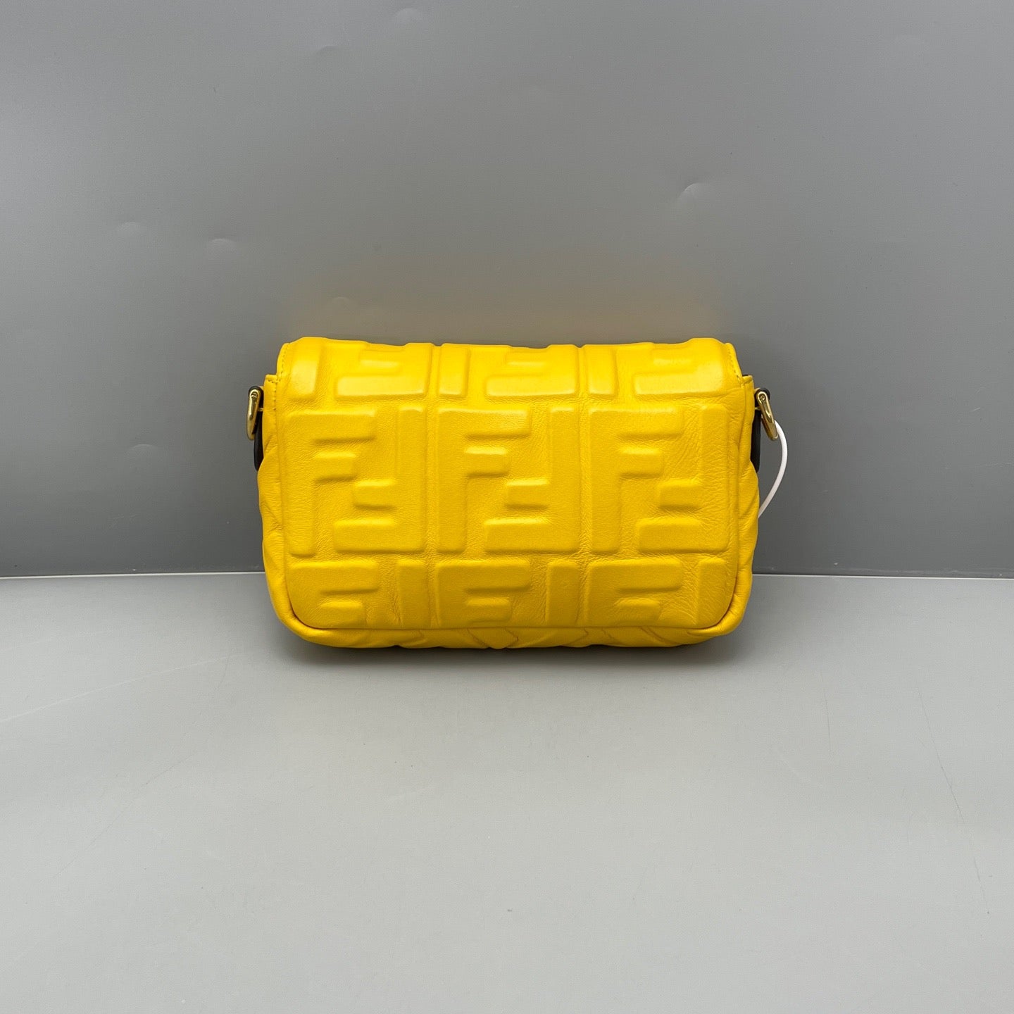 Fendi - Baguette Mini 8BS017 - Leather - Yellow - (mini)