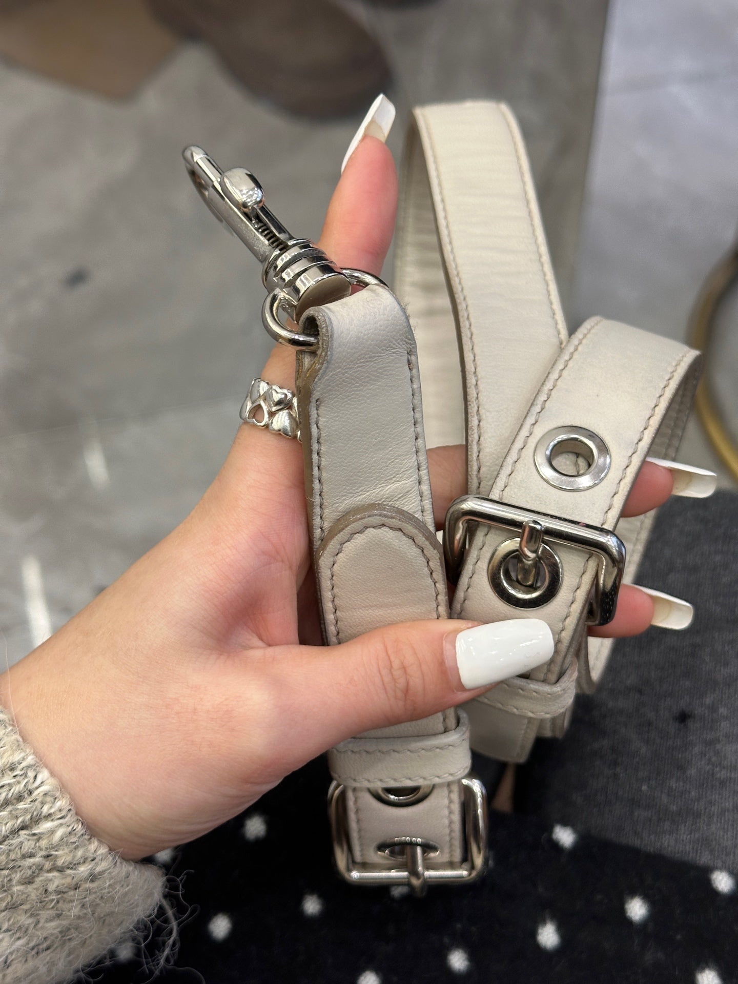 Miu Miu - Matelassé Messenger Bag - Lambskin leather - Beige - (Medium)
