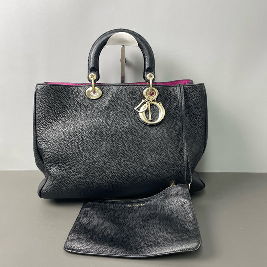 Dior - Classic Tote Handbag - Grained leather - Black - (medium)
