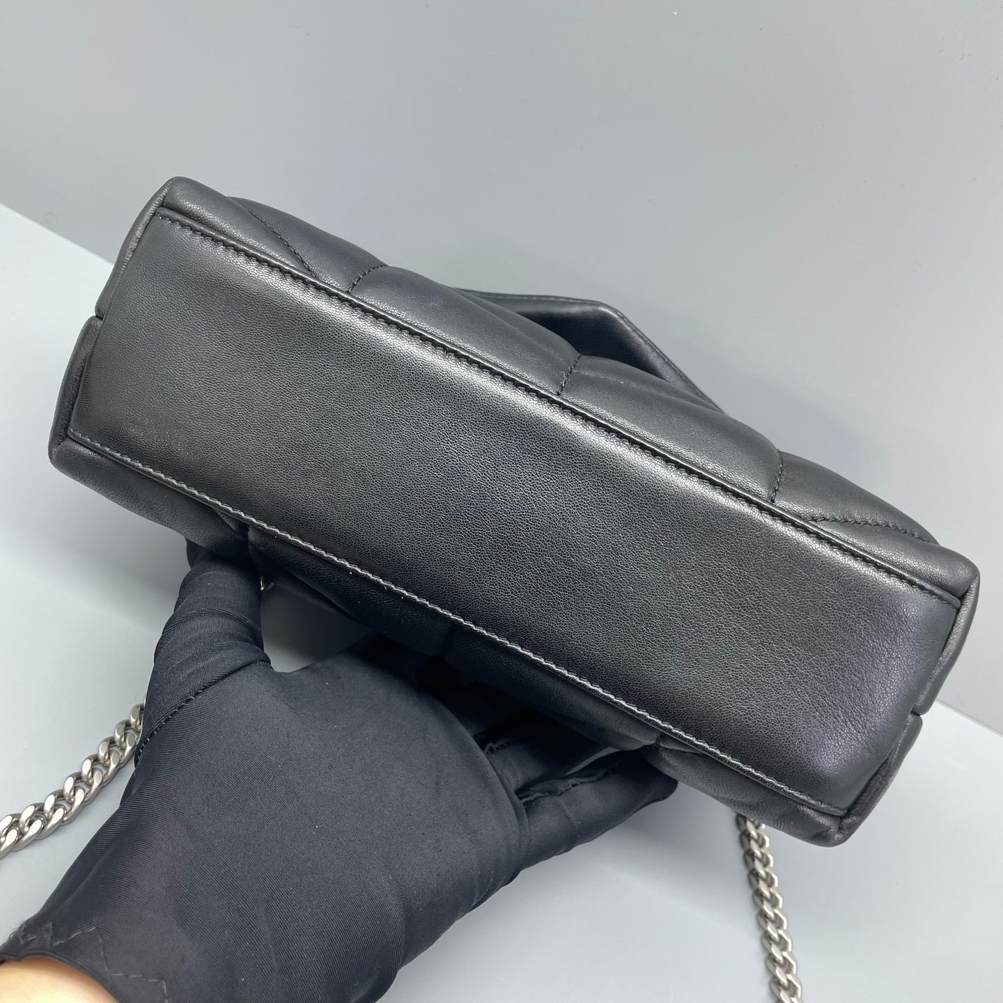 Saint Laurent - Puffer Mini Loulou - Lambskin leather - Black - (mini)