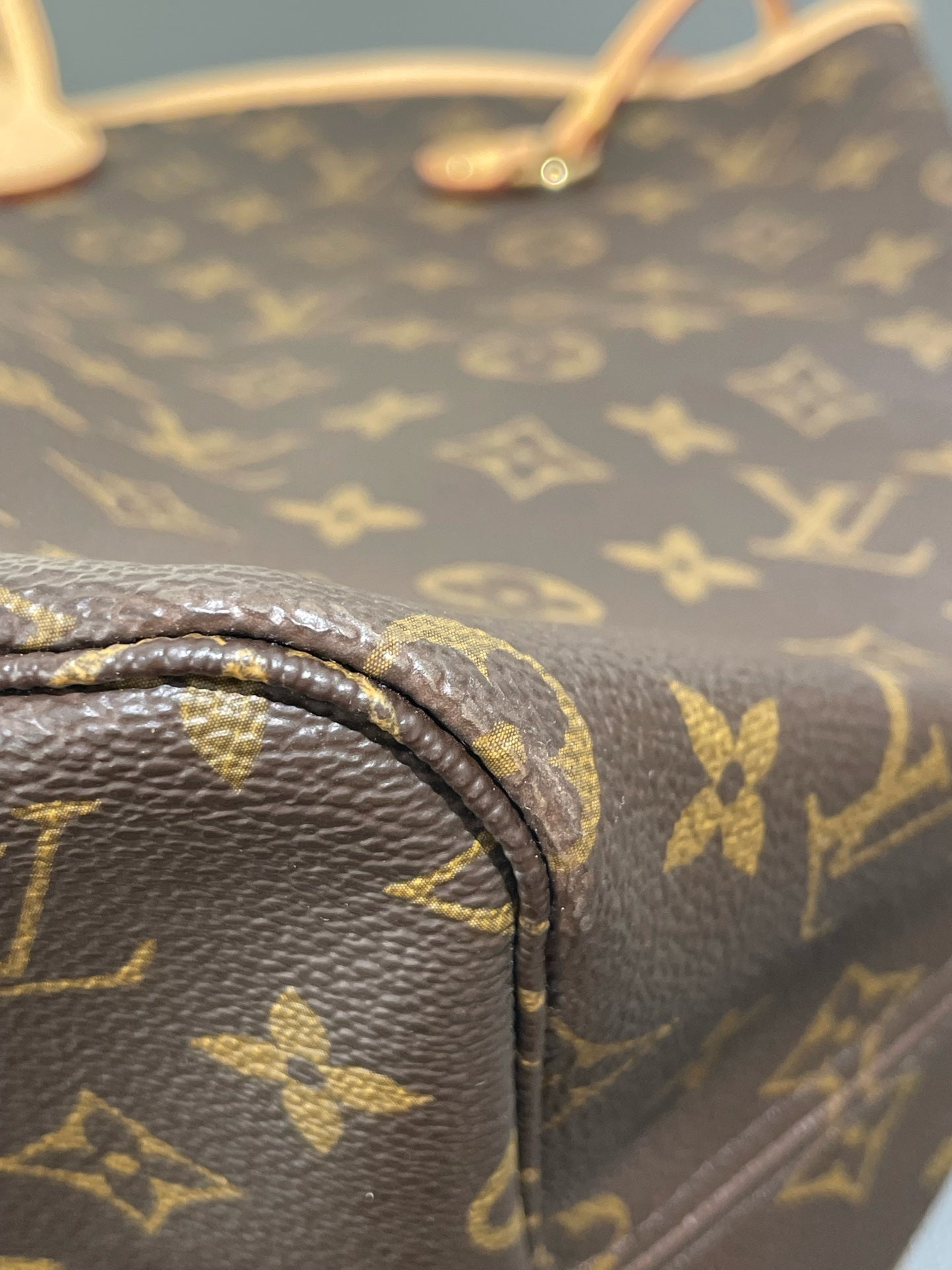 Louis Vuitton - Neverfull GM - Monogram coated canvas with natural cowhide leather trim - Brown - (Large)