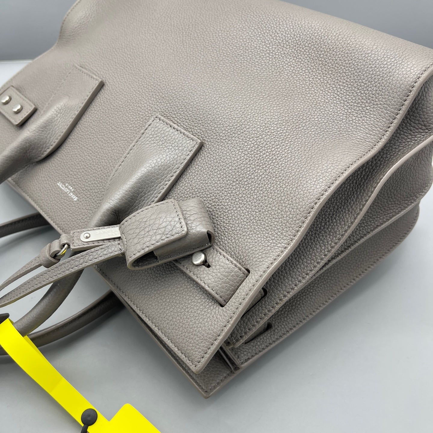 Saint Laurent - Sac de Jour - Leather - Grey - (Medium)