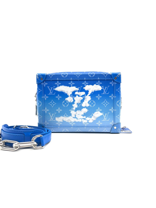 Louis Vuitton - Soft Trunk Clouds - Synthetic - Blue - (medium)