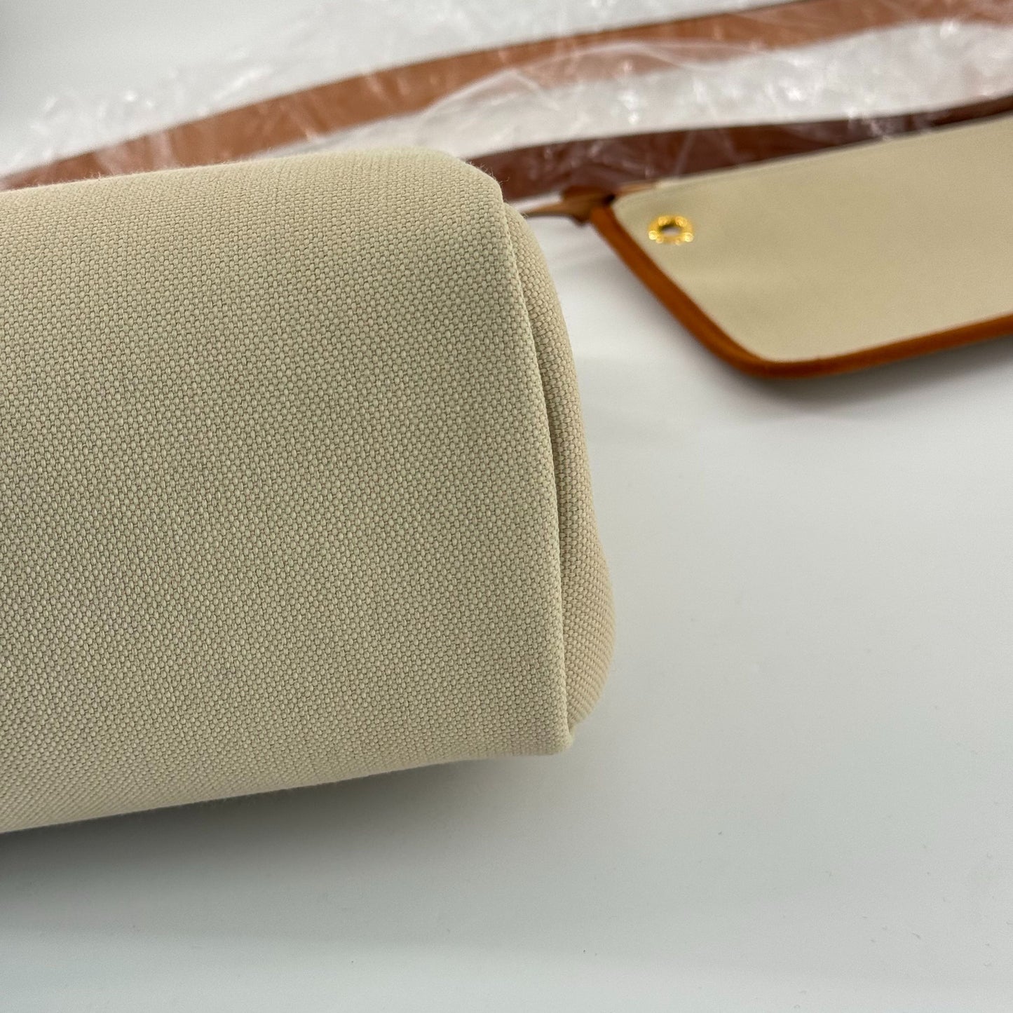 Hermes - Herbag Zip 31 Retourne - Canvas and Leather - Beige and Brown with Gold-Tone Hardware - (Medium)