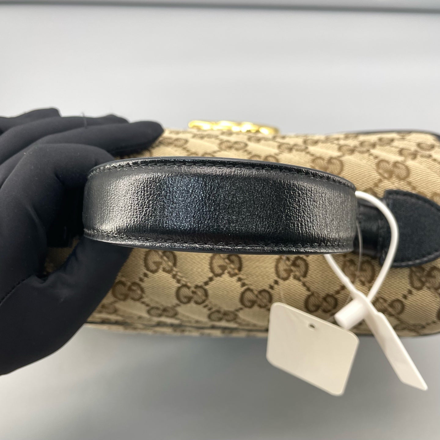 Gucci - GG Marmont Messenger Bag - GG Monogram Canvas and Leather - Beige and Black - (Medium)