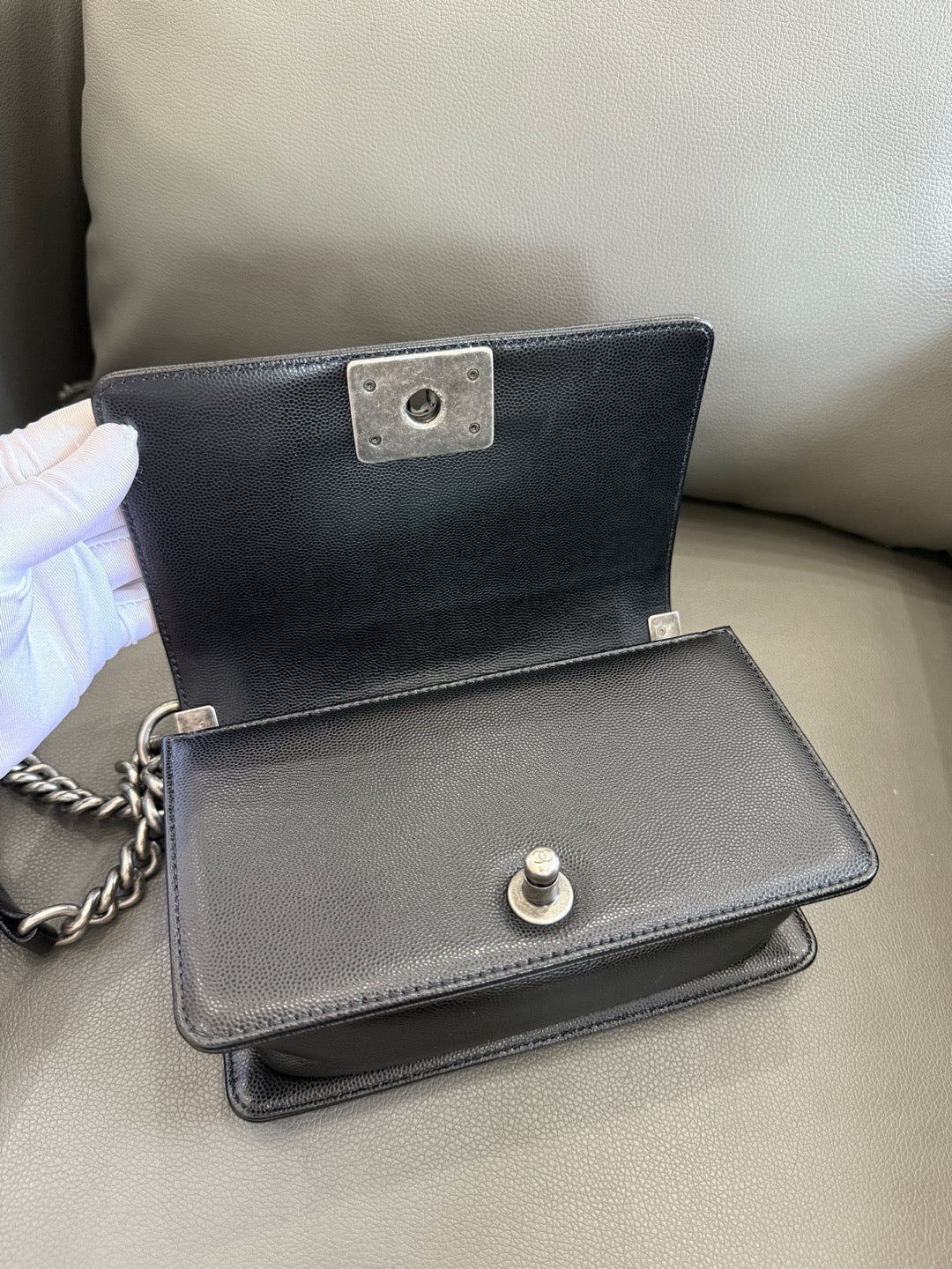 Chanel - Boy Bag Small - Grained calfskin leather - Black - (Small)
