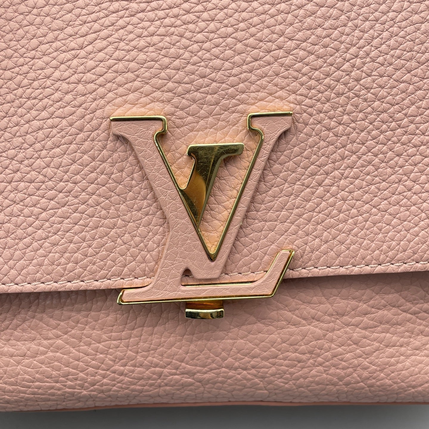 Louis Vuitton - Lockme Flap Tote - Grained leather - Pink - (Medium)