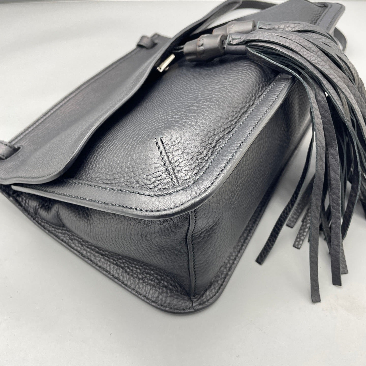 Gucci - Vintage Tassel Bamboo Flap Bag - Leather - Black - (Medium)
