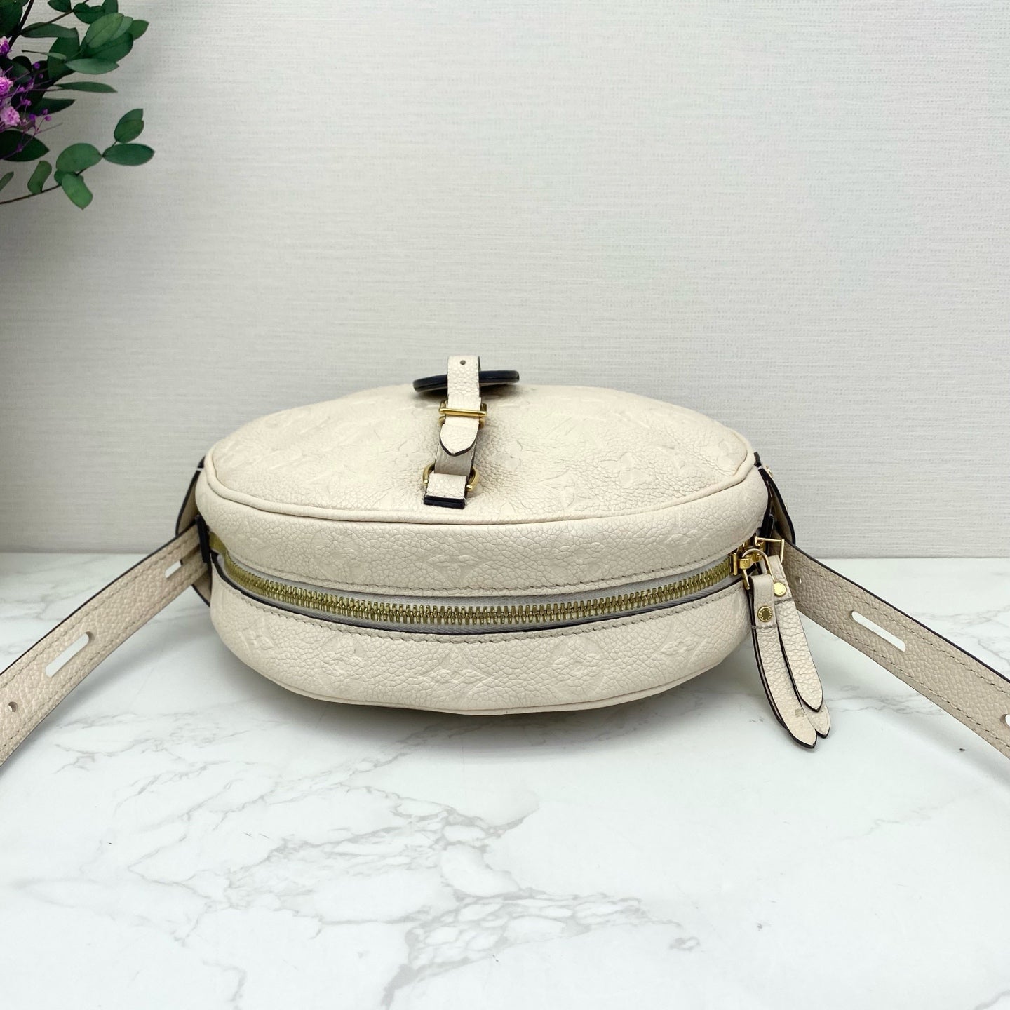 Louis Vuitton - Boite Chapeau Souple - Monogram Empreinte leather - Cream - (medium)