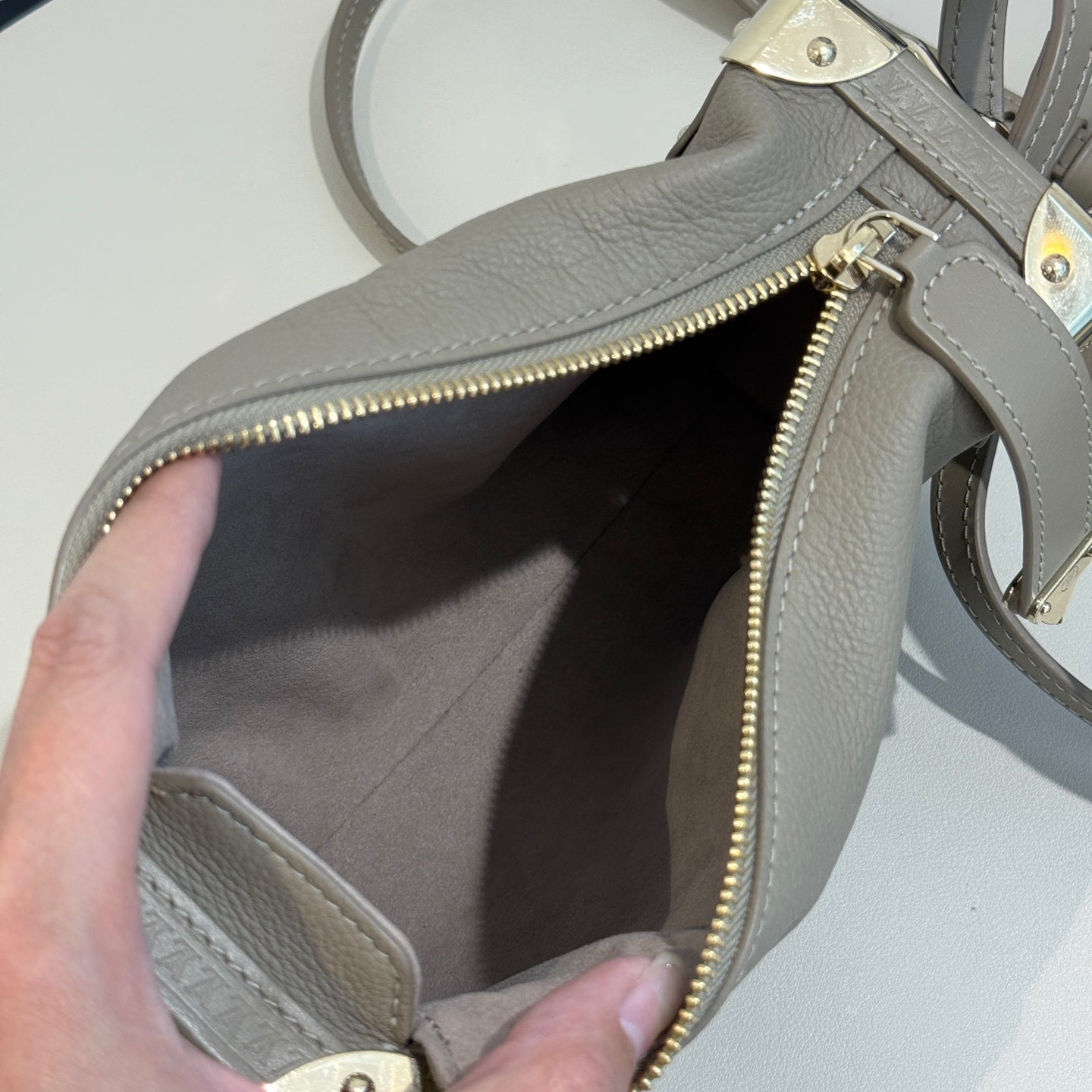 Louis Vuitton - Side Trunk - Grained leather - Grey - (mini)
