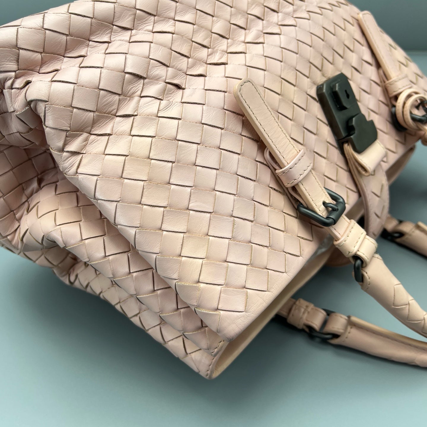 Bottega Veneta - Roma - Leather - Pink - (medium)