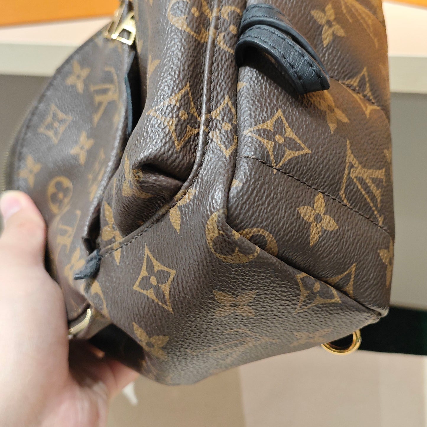 Louis Vuitton - Palm Springs Mini Backpack - Monogram coated canvas with black cowhide leather trim - Brown - (mini)