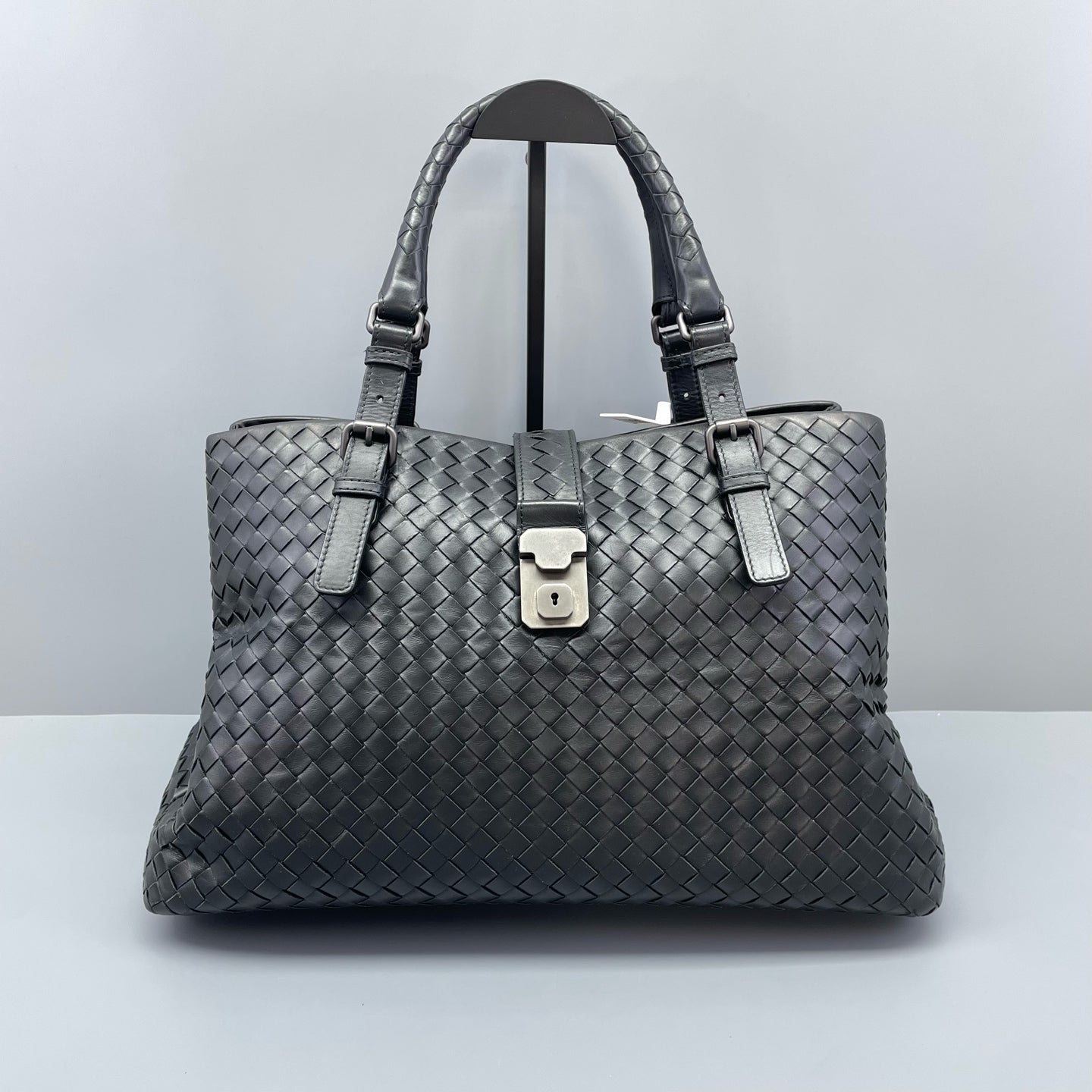 Bottega Veneta - Roma Tote - Leather - Black - (large)
