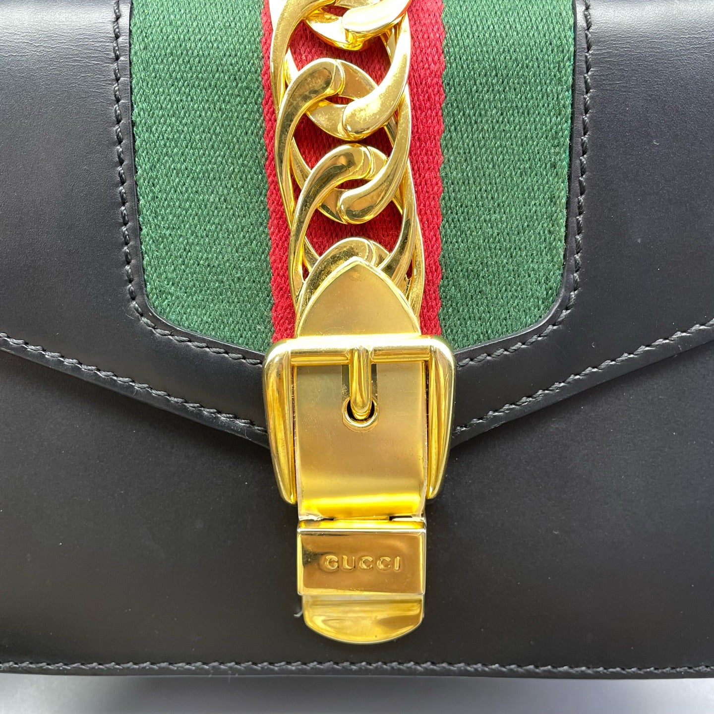 Gucci - Sylvie Mini - Smooth leather with canvas Web stripe - Black - (mini)