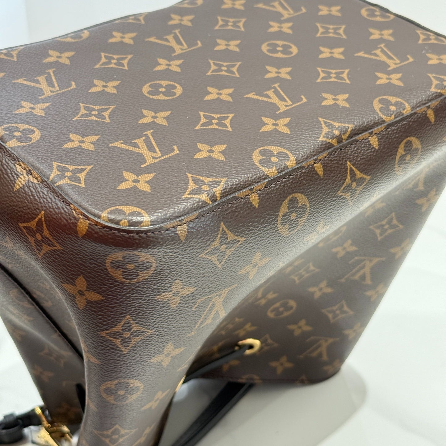 Louis Vuitton - NéoNoé MM - Monogram coated canvas with leather trim - Brown - (medium)