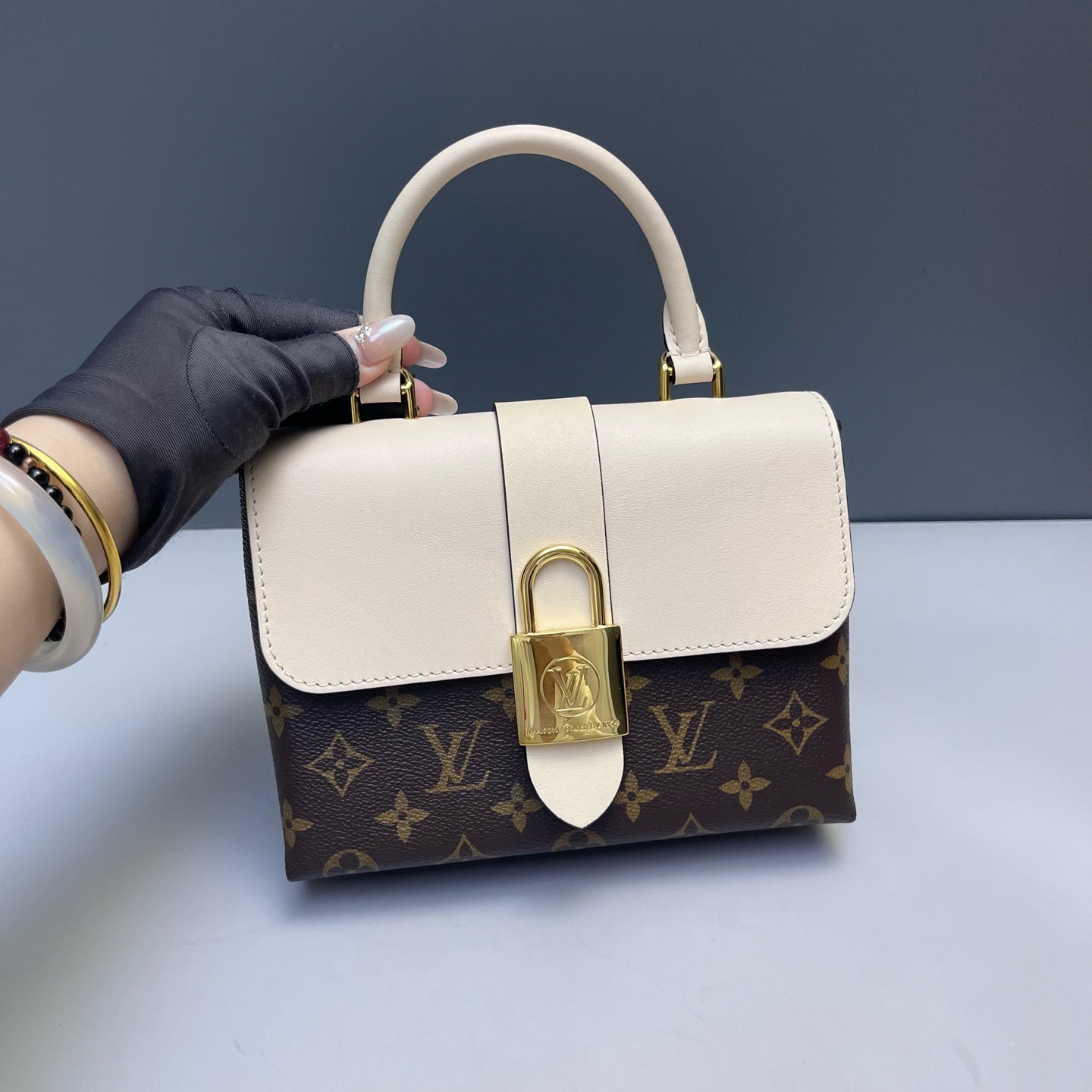 Louis Vuitton - Locky BB - Monogram coated canvas and smooth leather - Brown and Creamy White - (mini)