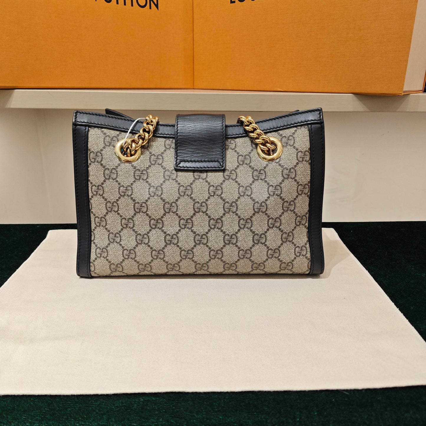 Gucci - Padlock Small Shoulder Bag - GG Supreme canvas with leather trim - Beige and Black - (small)