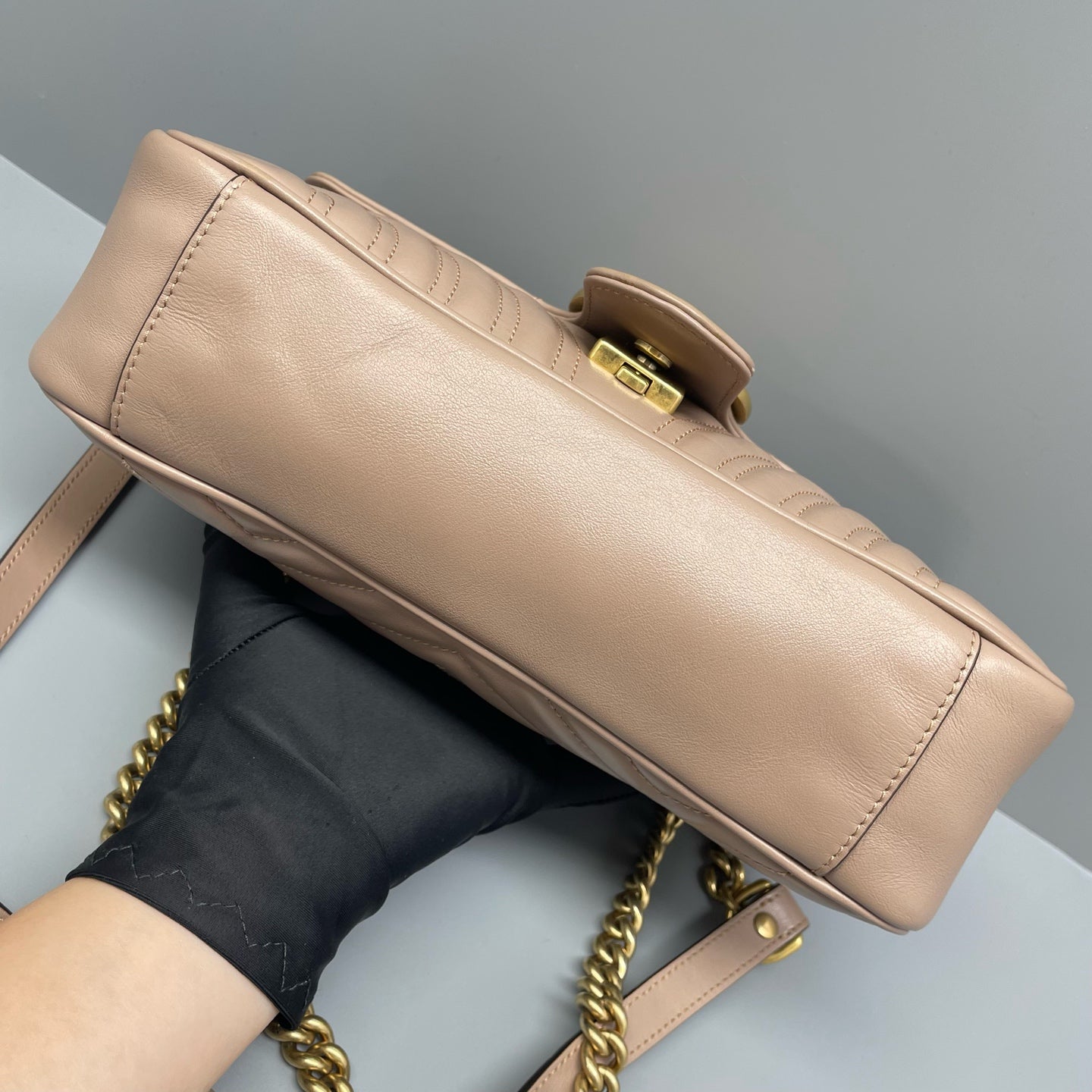 Gucci - GG Marmont Matelassé Small Shoulder Bag - Leather - Beige - (small)