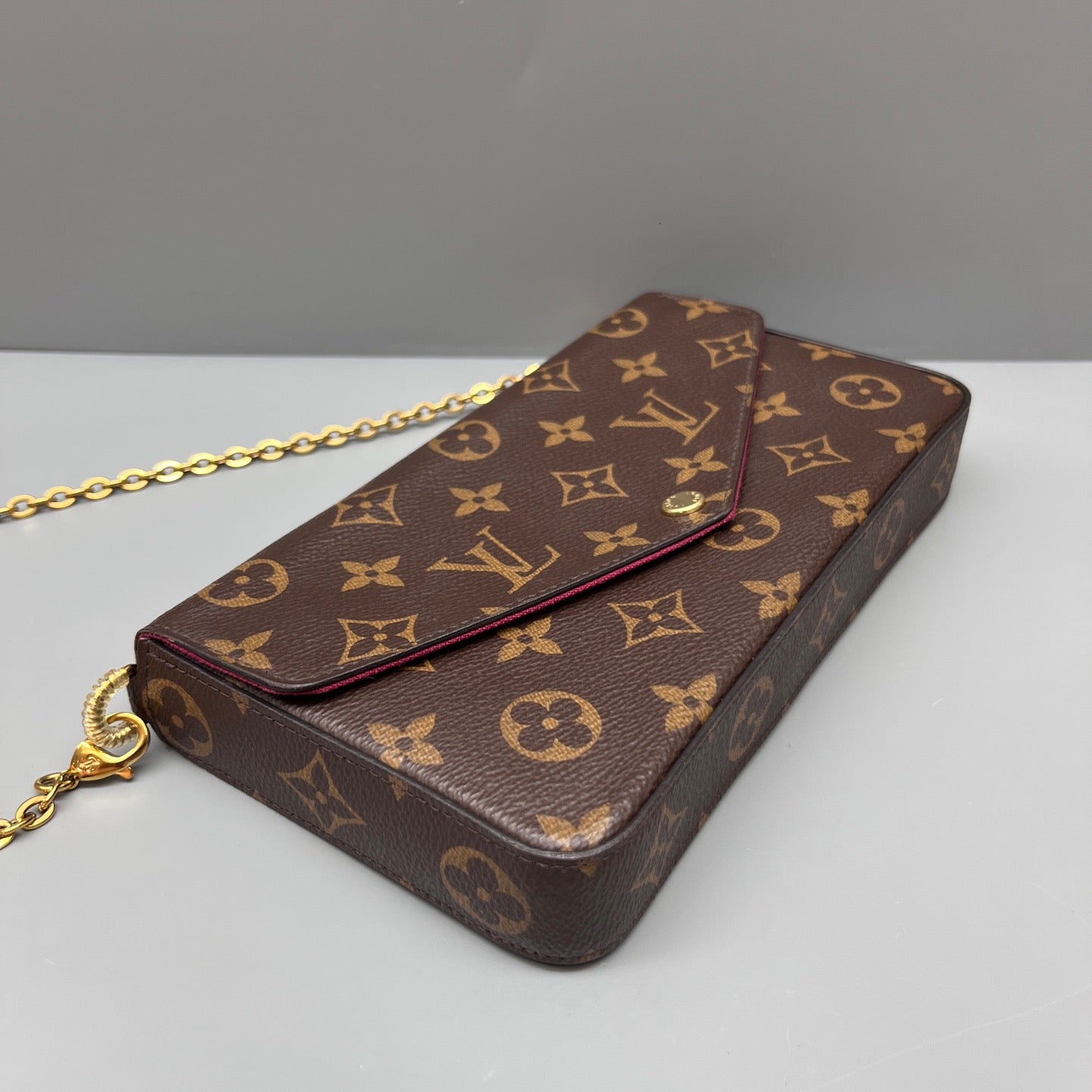 Louis Vuitton - Pochette Félicie - Monogram coated canvas with grained leather trim - Brown - (mini)