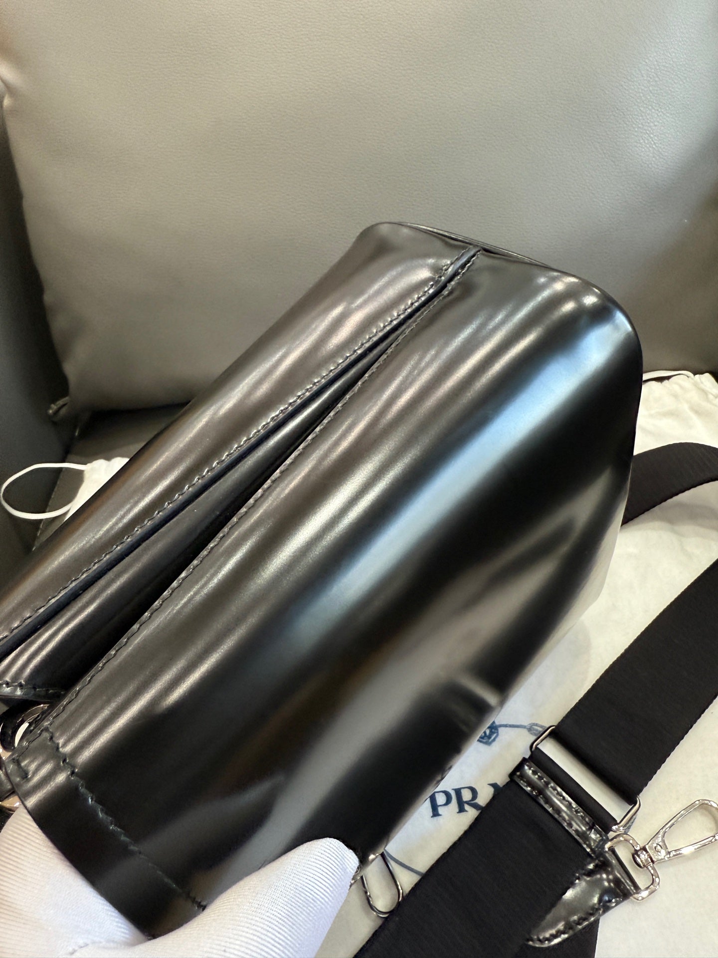 Prada - Panier Bucket Bag - Patent leather - Black - (Small)